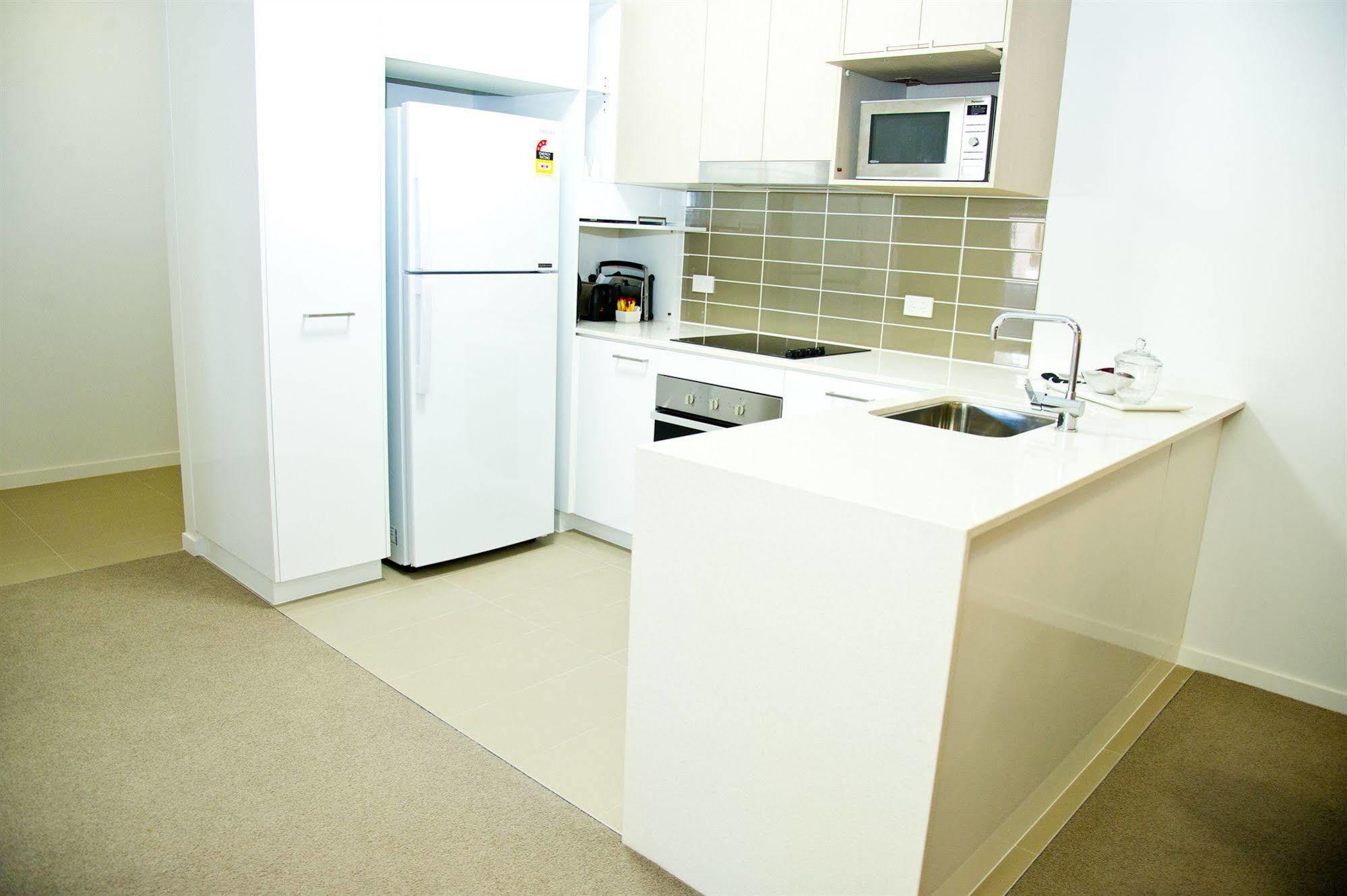 Jacana Apartments Таунсвилл Экстерьер фото
